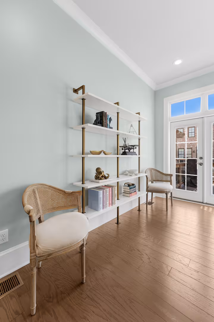 Luxury Savannah townhouse living room at 405 Port Street